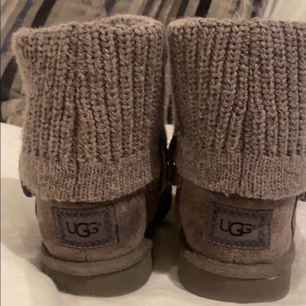 UGG BOOTIES GRAY